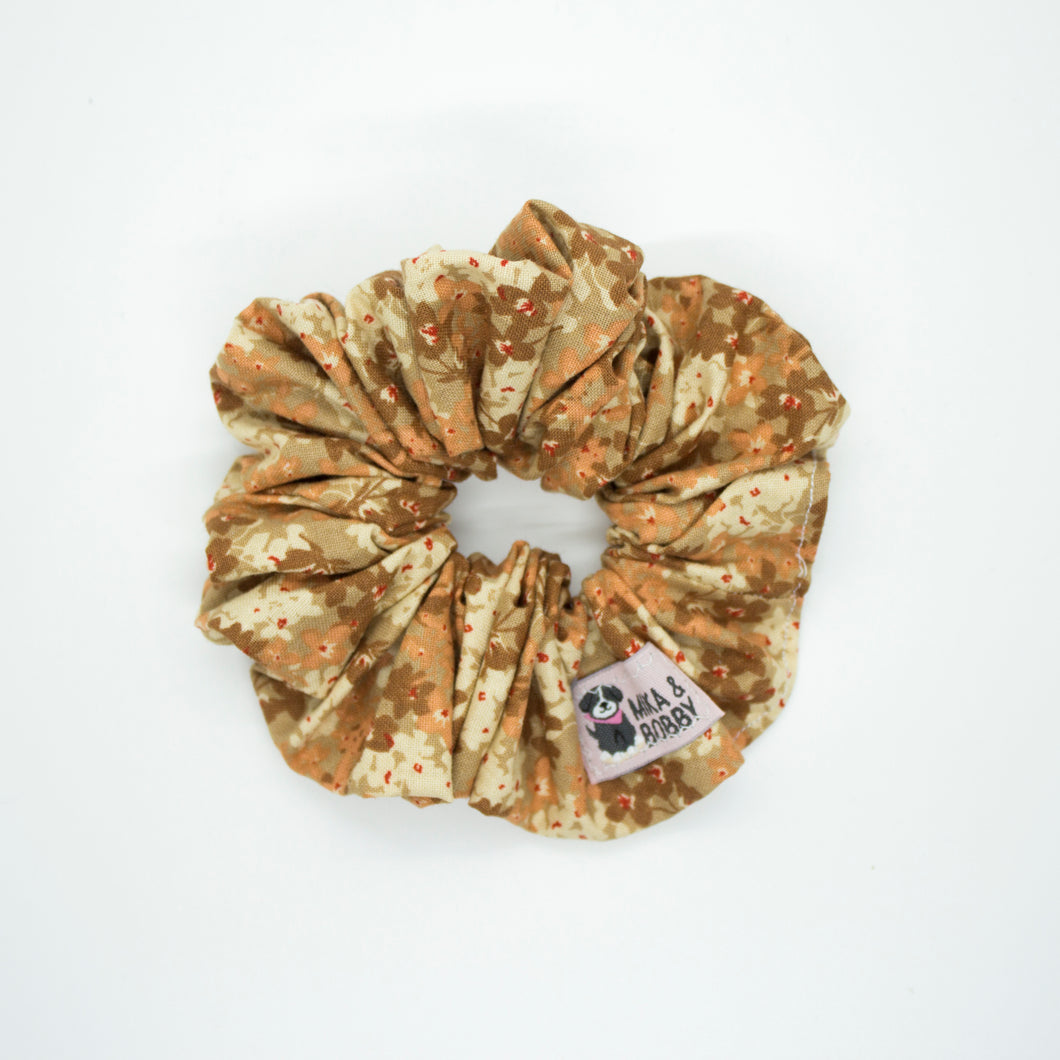 Scrunchie Falling for you