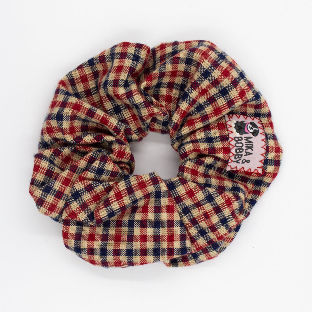 Scrunchie Cozy Plaid